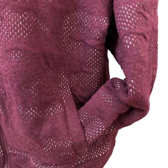 Champion ~ Soft Touch Double Knit   Camo Burgundy zipped front jacket ~ size XL - Picture 8 of 15